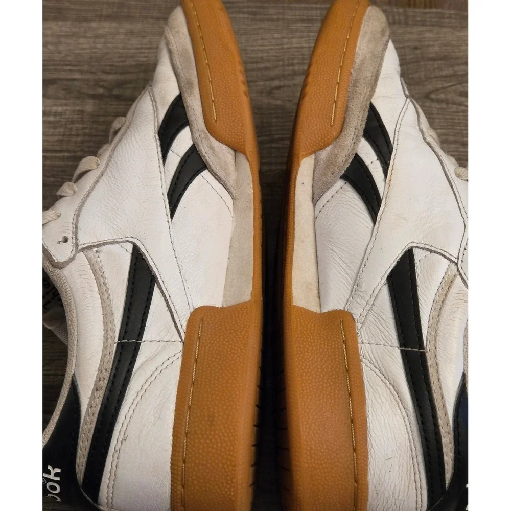 Reebok Club C Revenge Vintage Leather Shoes Men's Size 9.5 White Black Gum Sole
